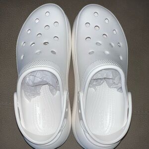 Crocs! Men 8/women 10, bright white, iconic comfort line, thick sole, unisex